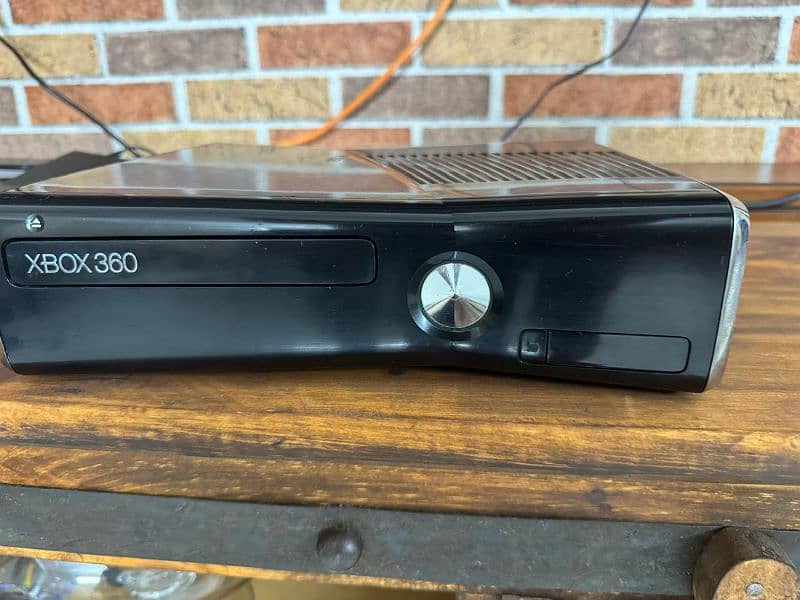 Xbox 360 for sale(READ DESCRIPTION) 4