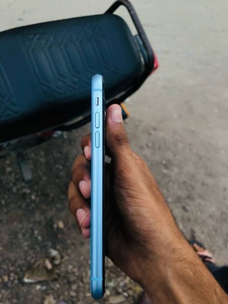 iPhone Xr JV Non Pta Water pack 64 GB 2