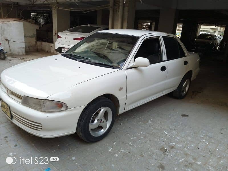 Mitsubishi Lancer 1996 2