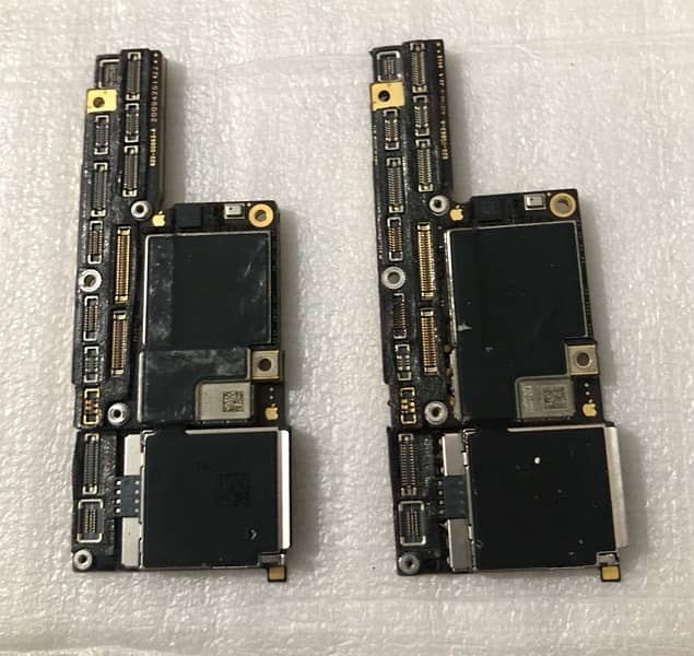 iPhone X Board Available 64 GB 03205990811 0