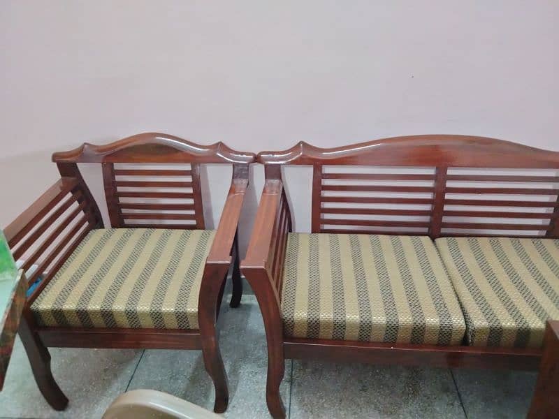 4 seater sofa new condition and curtains available 0