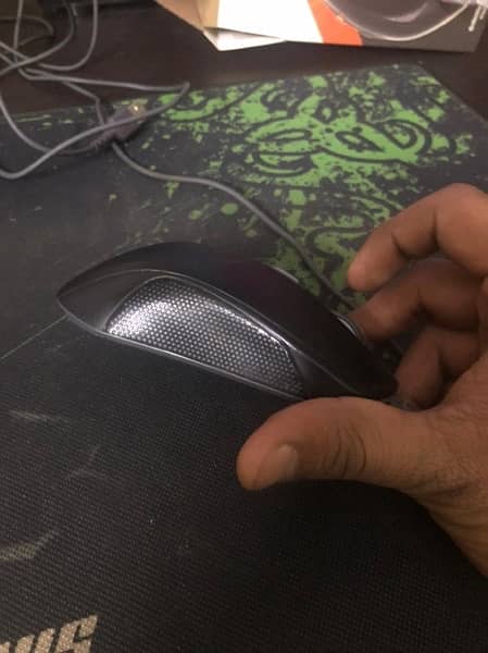 Steel Series Rival 110 Gaming Mouse 4