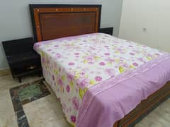 King Size double bed available for Sale