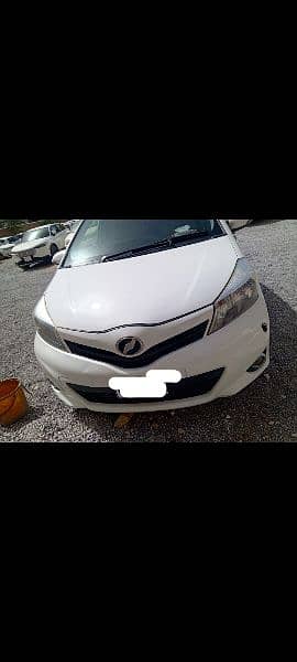 Toyota Vitz 2012 8