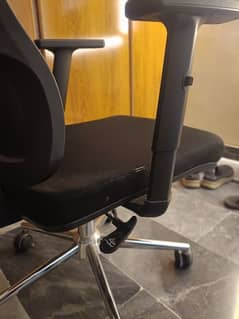 Ergonomic Work Chair