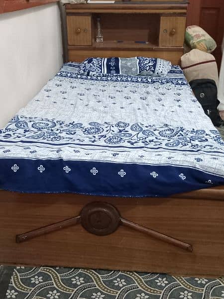 single bed without mattress 1