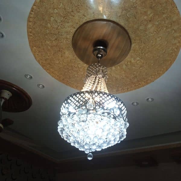 chandelier 0