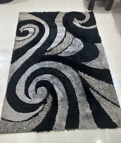 grey and black rug