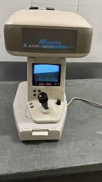 Auto refractometer (Auto ref) ARK 900 1