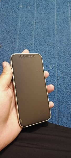 iphone 12 mini 6