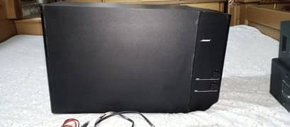 BOSE ACOUSTIMAS 5 series 111 powered subwoofer. klipsch kef Yamaha