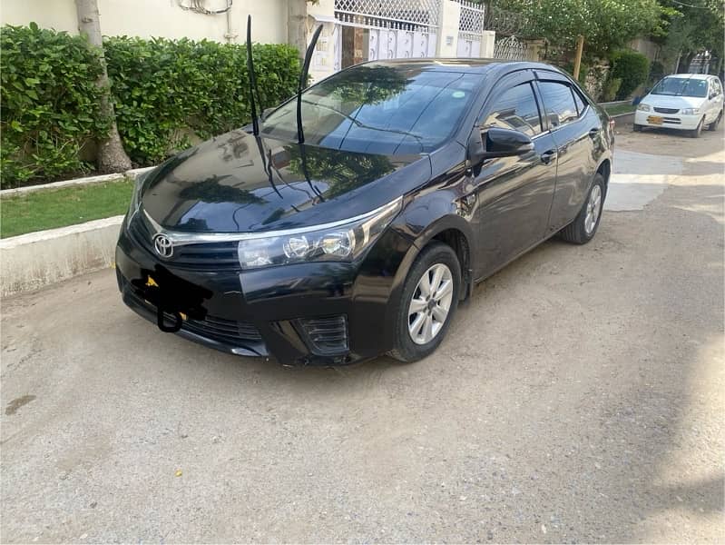 Toyota Corolla Altis 2014 1