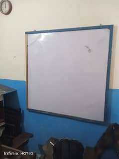 white Board and soft board