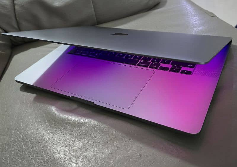 Macbook Pro 16 Inch 2019 Core i9 1