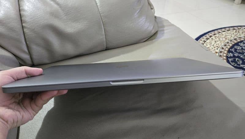 Macbook Pro 16 Inch 2019 Core i9 2