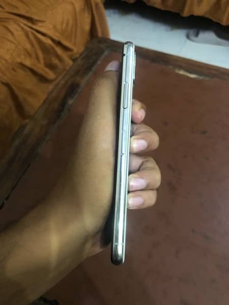 Iphone X 64gb pta aproved 1