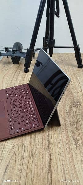 Microsoft surface 5 pro 1