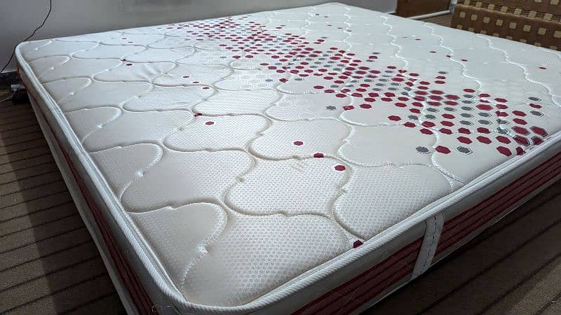 King Size Master Crest Spring Mattress For sale 4