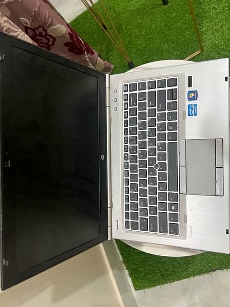 HP I CORE i5 2