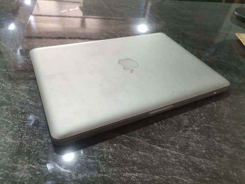 Apple Mac Book Pro i5 (13-inch Late 2011) 10