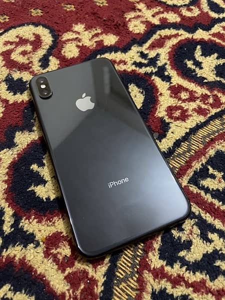 IPhone XS Max (256GB) PTA approved  10/10 condition 0