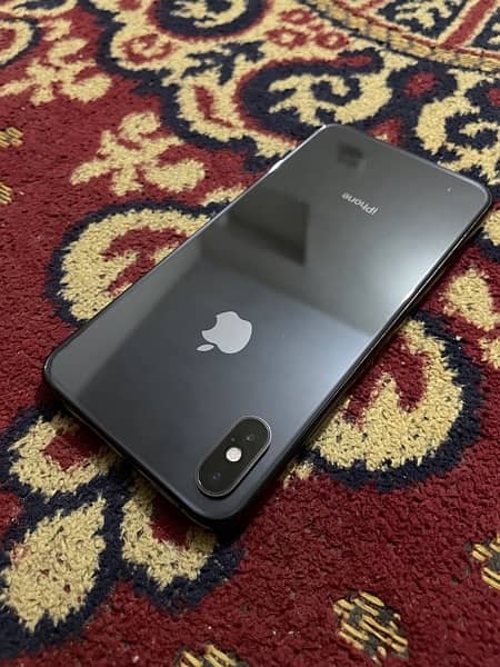 IPhone XS Max (256GB) PTA approved  10/10 condition 7