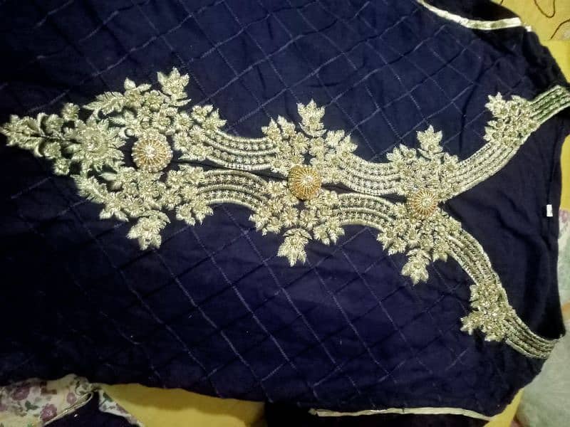 Lown Embroidery Suit 0