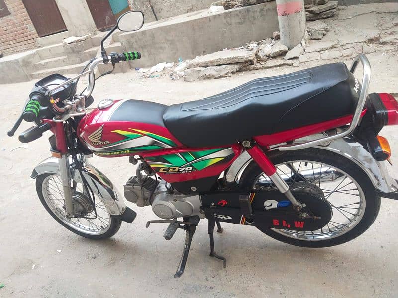 Honda cd 70.2022 first hand use 10/10 condition 03217699114 3