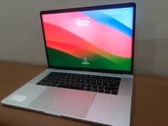 MacBook Pro 2018 15 inch, 32 GB Ram, 512GB