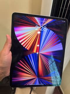 Apple iPad Pro 12.9" M1 Chip 2021/2022 Space Colour! [Almost 95% BH]