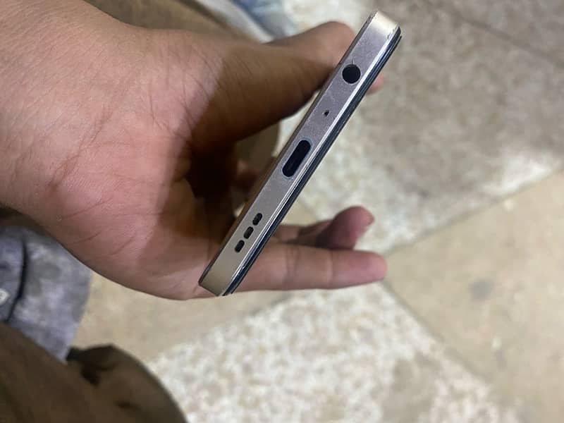 oppo f21pro for sale urgent 2