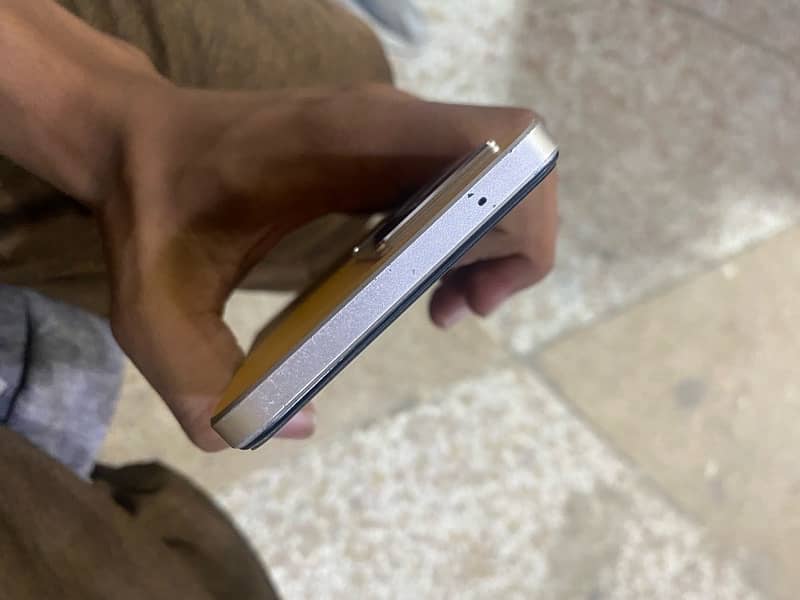 oppo f21pro for sale urgent 3