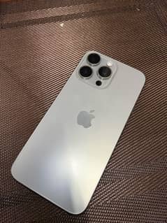 IPHONE 15 PRO MAX 256gb JV