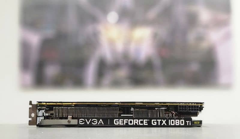 Nvidia GeForce GTX 1080 Ti 11GB EVGA Super Clock Better than RTX 2070 1