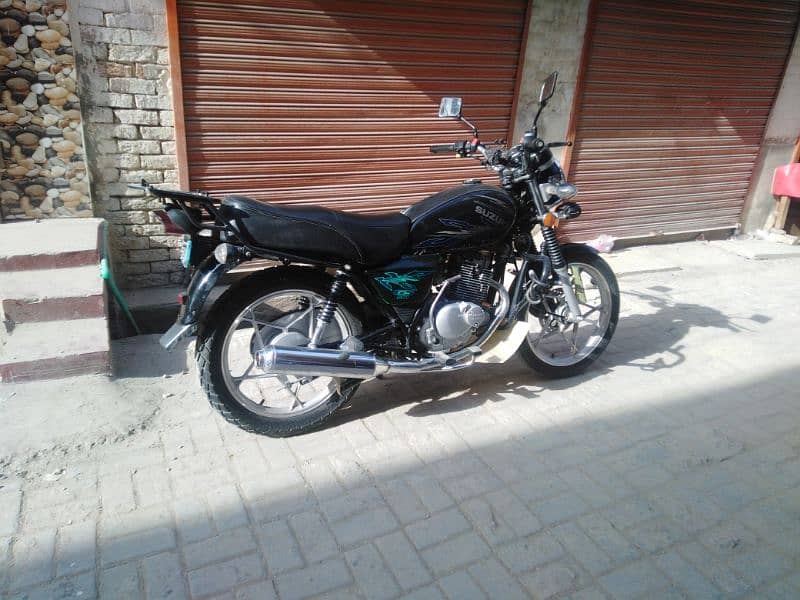 Suzuki GS 150 se 0