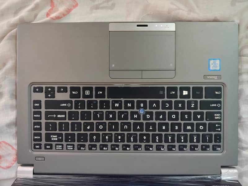 Toshiba Tecra Z40c ( i5 6th gen 8GB 250GB Ultra SSD) 1