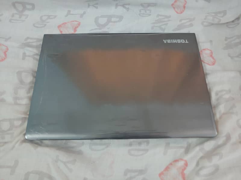 Toshiba Tecra Z40c ( i5 6th gen 8GB 250GB Ultra SSD) 2