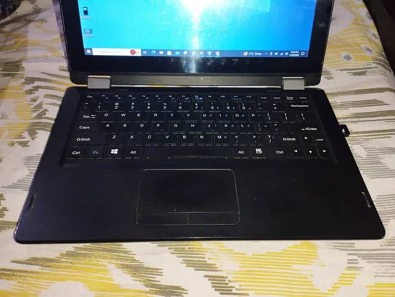 Haier Laptop 8GB, 1TB Hard Drive 1