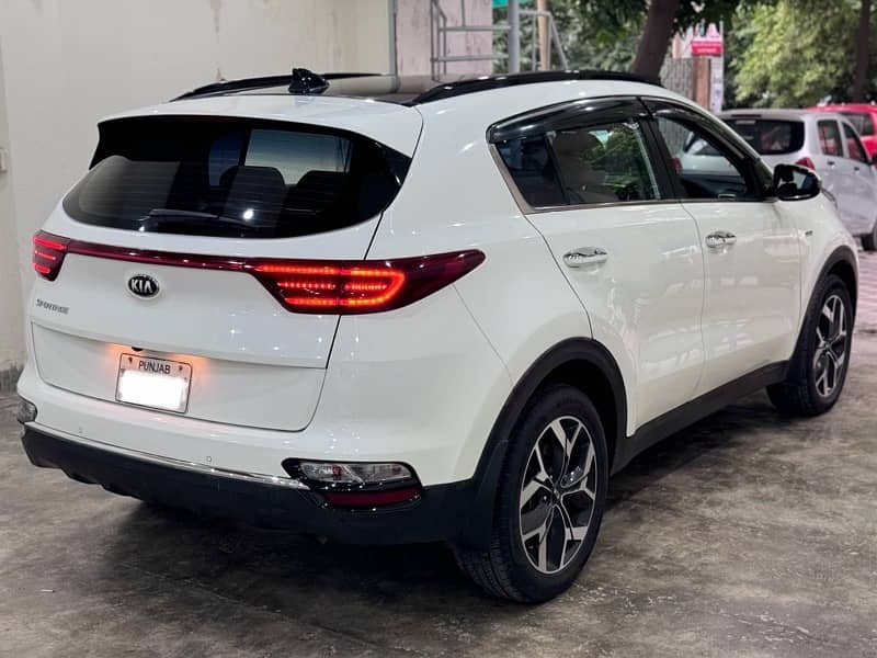 KIA Sportage 2021 AWD BANK LEASE 44 INSTALLMENT PAID 16 REMAINING 5