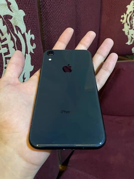 IPHONE XR 1