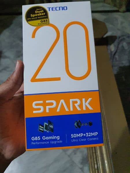 Tecno spark 20 256/8+8 gb 7