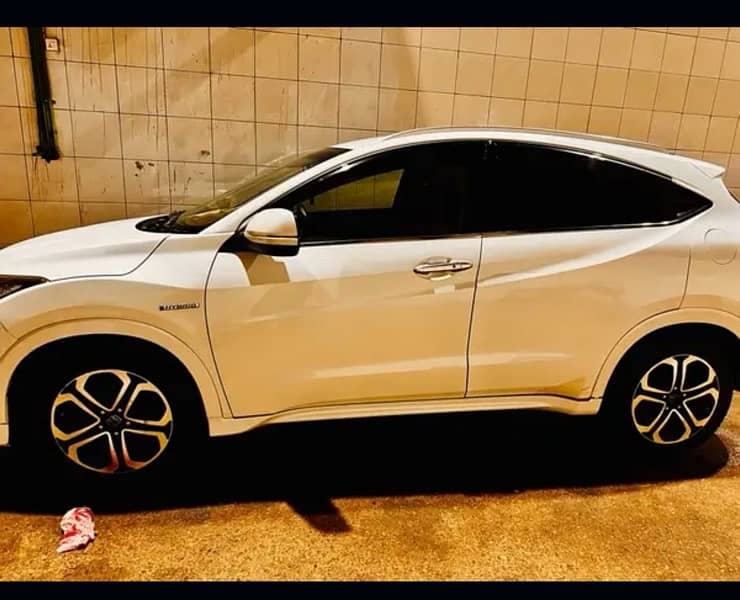 Honda Vezel 2015 4