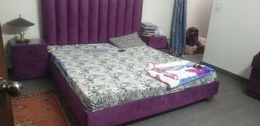 bed set with dressing table plus mattress