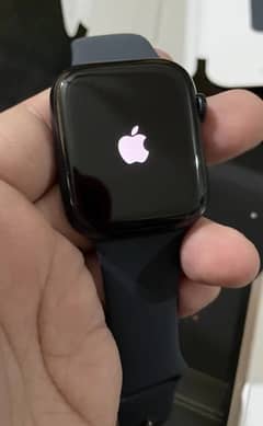 Apple watch series 8