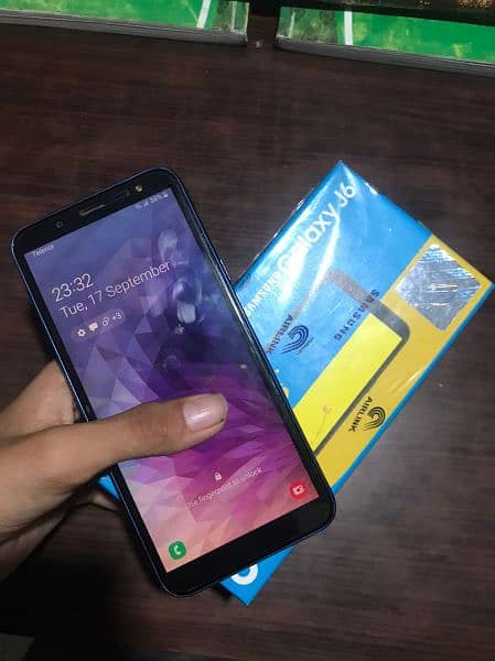 samsung galaxy j6 with box exchange also posible 0