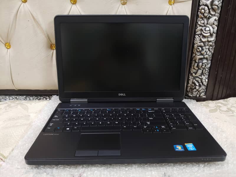 Dell Latitude 5540 ( i5 4th 3.0ghz 8GB 128GB SSD) 5