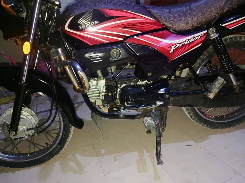 Honda Praidor 100cc 7