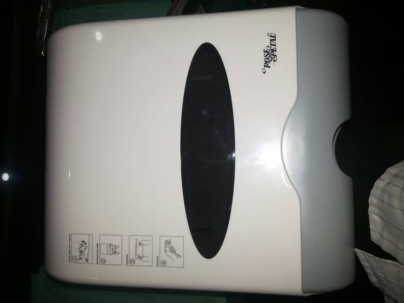 Tissue Boxes  Siemens Hand Dryers Soap Dispenders Automatic Dispensers 6