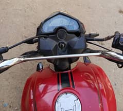 Crown 150cc self start red colour