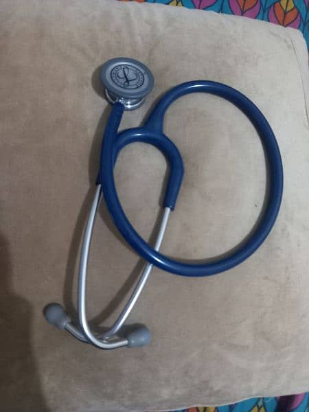 LITTMANN CLASSIC 3 STETHOSCOPE 1